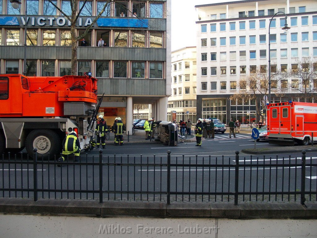 VU Koeln Mitte Kaiser Wilhelm Ring 022.JPG